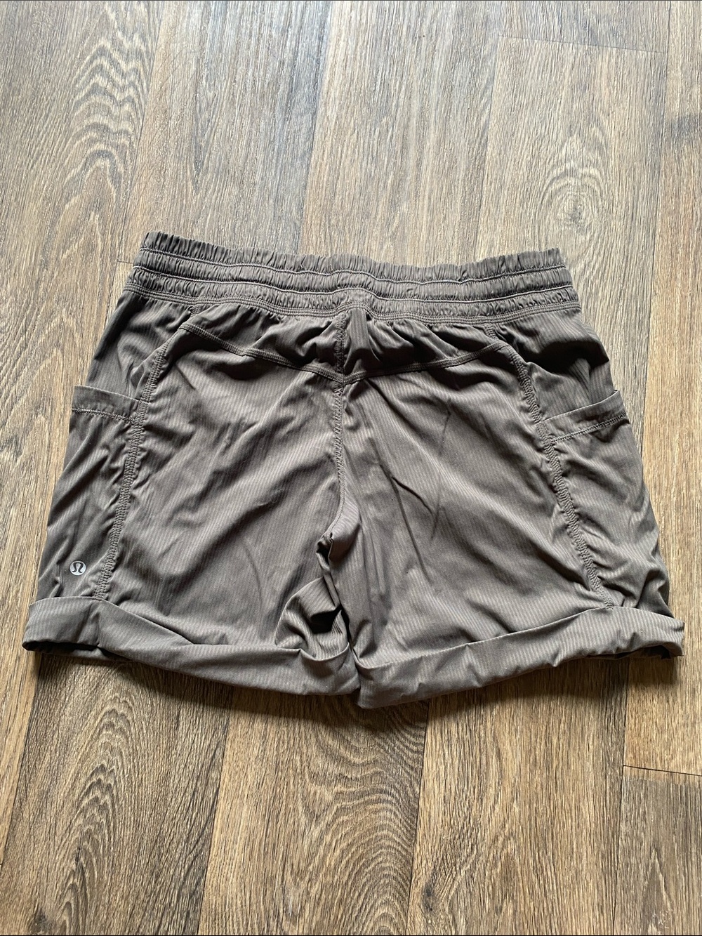Lululemon Dance Studio Shorts - Picture 3 of 4